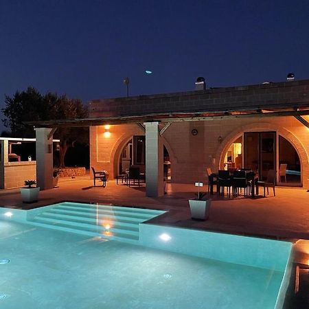 B&B, Chambre D'Hotes In Villa Elena, Affittacamere ออสตูนี ภายนอก รูปภาพ